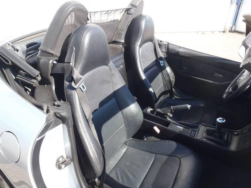 Begagnad BMW Z3 116 HK (85 kW) 1998 Ljusgrå Cab