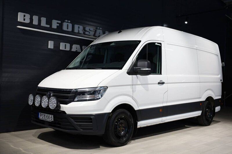 Vit Begagnad 2018 VW Crafter Van | 299 000 kr (Dyr) - Bild 1/4