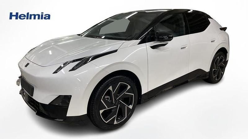 Ny Lynk & Co 02 202 kW (275 HK) 2025 Vit SUV