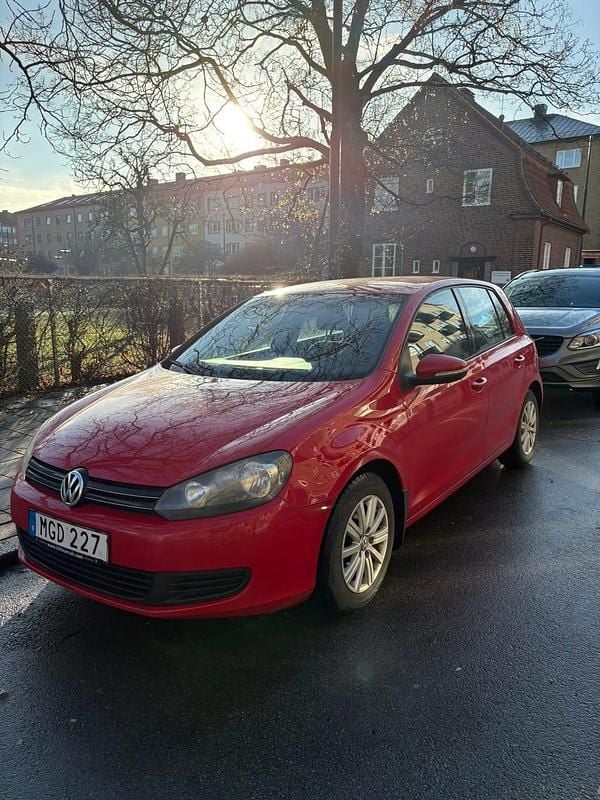 Begagnad 2012 VW Golf VII Halvkombi | 69 000 kr (Bra pris) - Bild 1/4