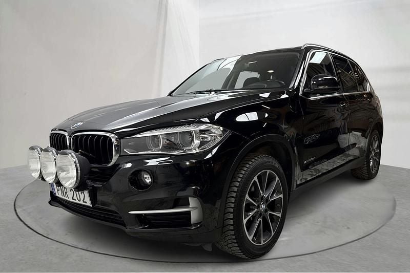 Svart Begagnad 2017 BMW X5 SUV | 230 000 kr (Superpris) - Bild 1/4