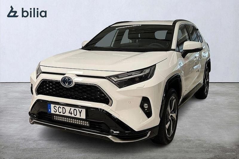 Vit Begagnad 2022 Toyota RAV4 Hybrid Edition SUV | 469 900 kr (Dyr) - Bild 1/4