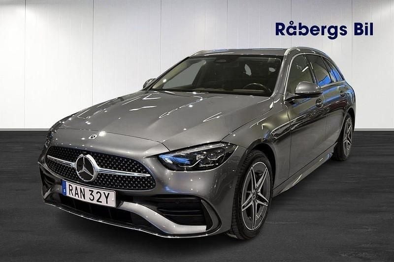 Grå Begagnad 2023 Mercedes C300 AMG line Kombi | 429 800 kr - Bild 1/4