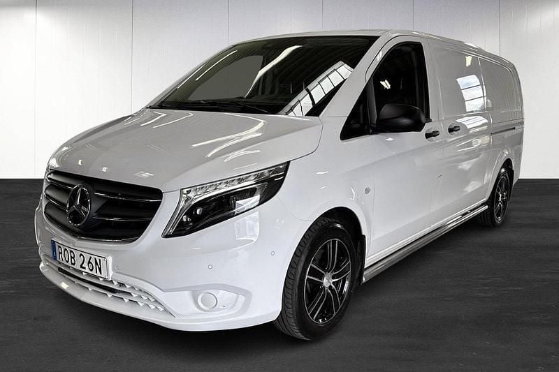 Vit Begagnad 2021 Mercedes Vito Minibuss | 399 000 kr (Bra pris) - Bild 1/4