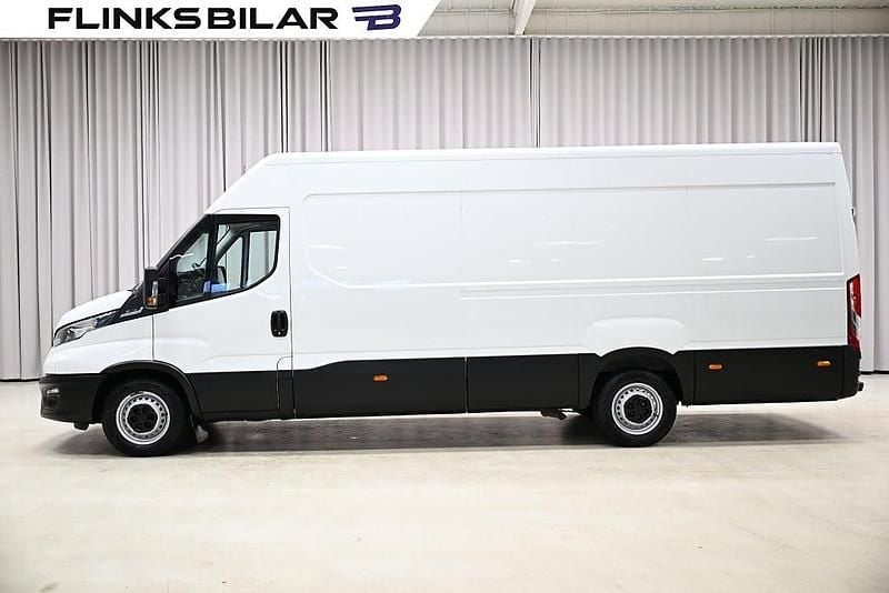 Begagnad Iveco Daily 136 HK (100 kW) 2023 Vit Van
