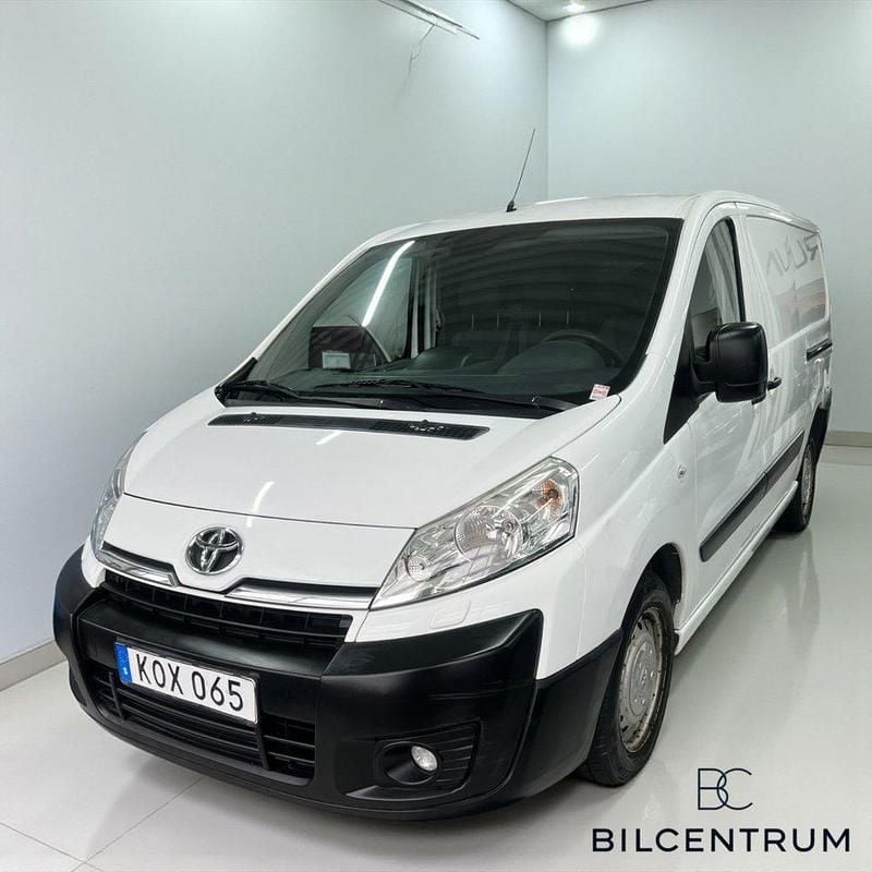 Vit Begagnad 2014 Toyota Proace Van | 79 900 kr (Marknadspris) - Bild 1/4