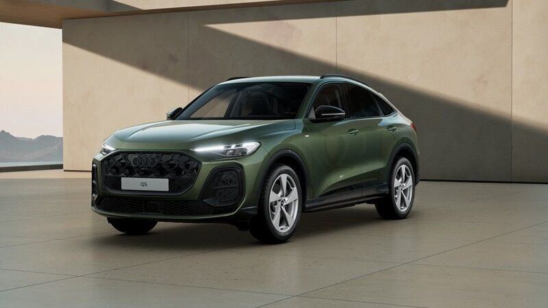 Grön Ny 2025 Audi Q5 Sportback Design SUV | 699 000 kr (Marknadspris) - Bild 1/4