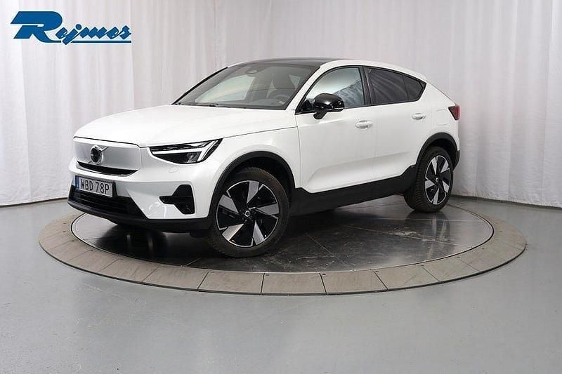 Vit Begagnad 2024 Volvo EC40 Core SUV | 399 900 kr (Superpris) - Bild 1/4