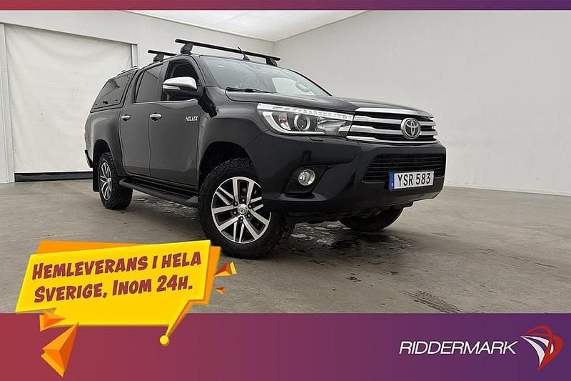 Svart Begagnad 2017 Toyota HiLux Pickup | 339 800 kr (Superpris) - Bild 1/3