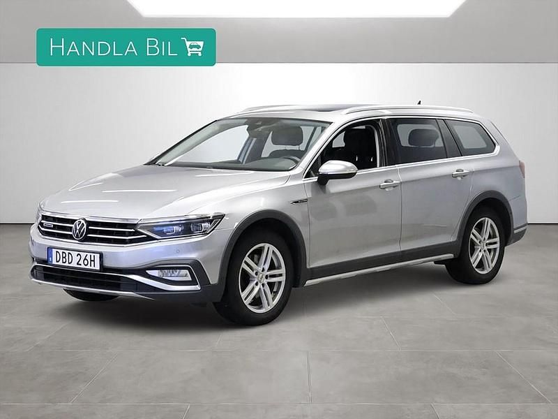 Silver Begagnad 2020 VW Passat Alltrack Executive Kombi | 249 900 kr (Marknadspris) - Bild 1/4