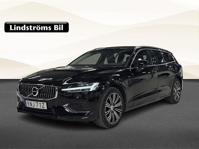 Svart Begagnad 2022 Volvo V60 Kombi | 374 900 kr (Lite dyr) - Bild 1/3