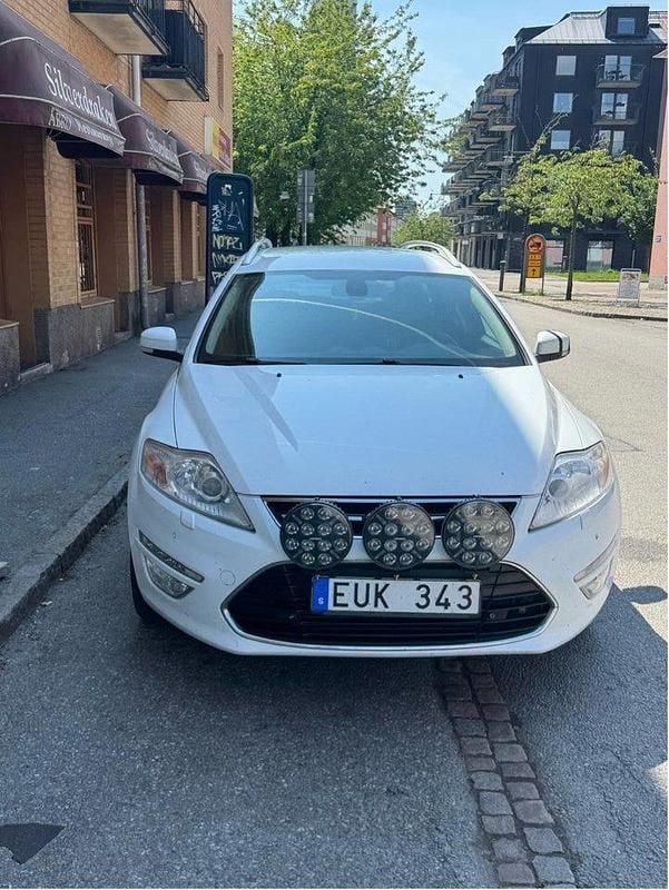 Begagnad 2012 Ford Mondeo Business Edition Kombi | 60 000 kr (Marknadspris) - Bild 1/4