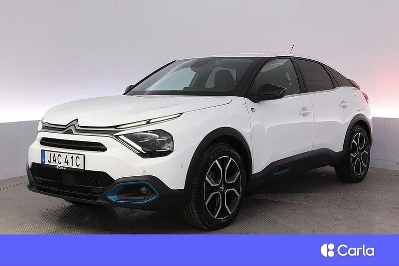 Vit Begagnad 2022 Citroën e-C4 Shine Halvkombi | 219 900 kr (Marknadspris) - Bild 1/4