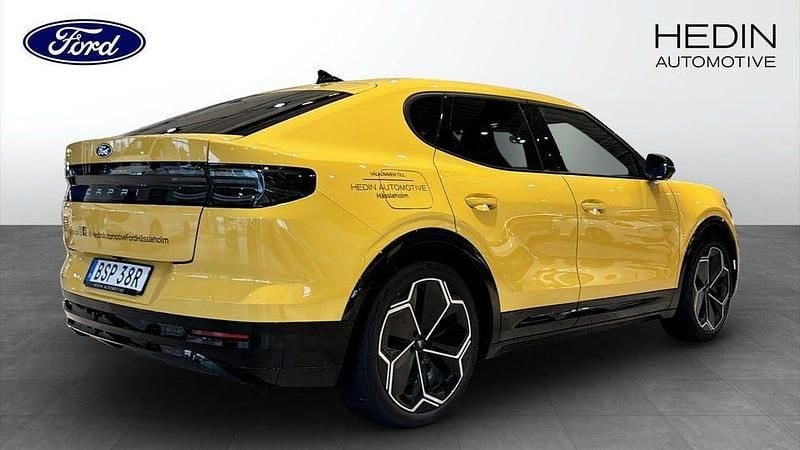 Begagnad Ford Capri 250 kW (340 HK) 2025 Gul SUV