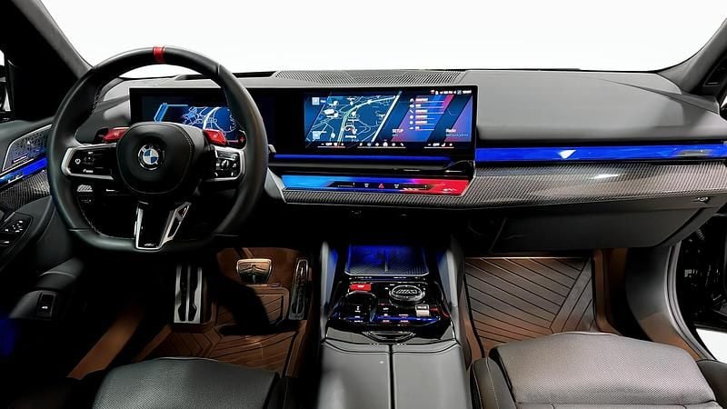 Begagnad BMW M5 Comfort Edition 728 HK (535 kW) 2025 Svart Kombi