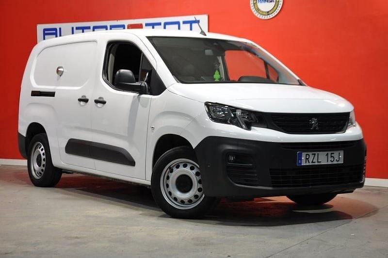 Vit Begagnad 2021 Peugeot Partner Van | 147 900 kr (Marknadspris) - Bild 1/4