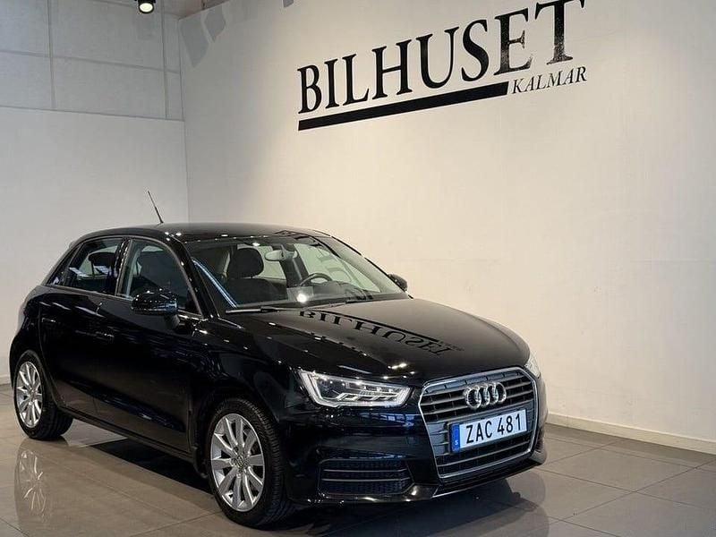 Svart Begagnad 2017 Audi A1 Sportback Halvkombi | 149 900 kr (Marknadspris) - Bild 1/3