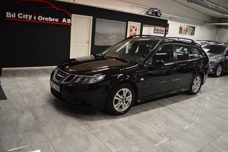 Svart Begagnad 2008 Saab 9-3 Kombi | 67 990 kr (Lite dyr) - Bild 1/4