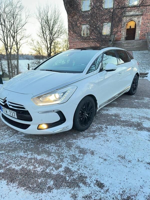 Begagnad Citroën DS5 163 HK (119 kW) 2012 Halvkombi