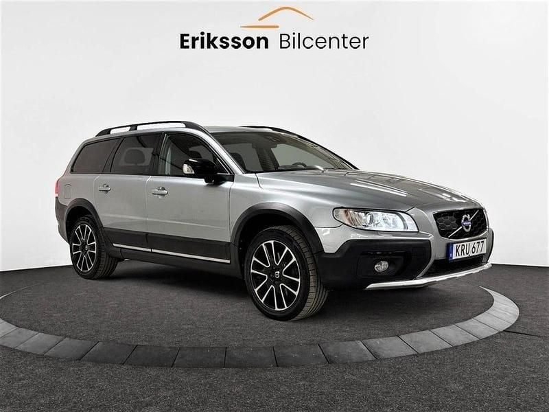 Begagnad Volvo XC70 Dynamic 181 HK (133 kW) 2014 Silver Kombi