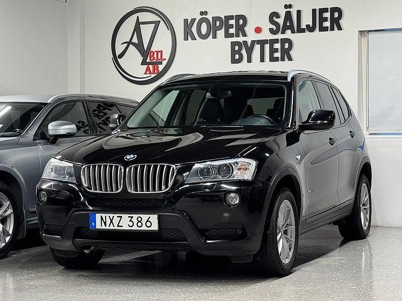 Svart Begagnad 2013 BMW X3 SUV | 149 900 kr (Marknadspris) - Bild 1/4