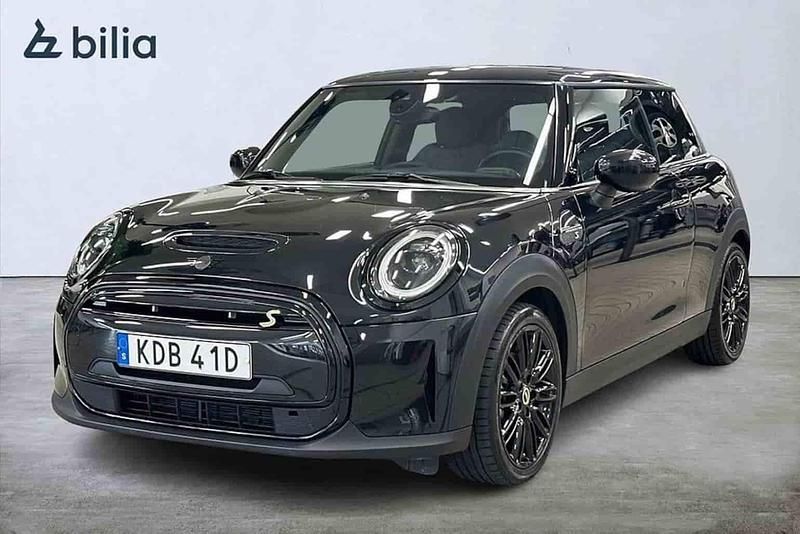 Svart Begagnad 2023 Mini Cooper SE Halvkombi | 199 900 kr - Bild 1/1