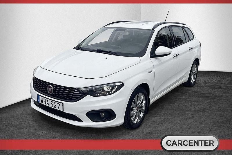 Vit Begagnad 2017 Fiat Tipo Lounge Kombi | 99 500 kr (Marknadspris) - Bild 1/4