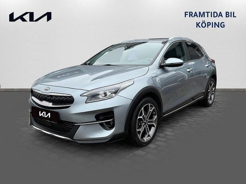 Grå Begagnad 2021 Kia XCeed Advance SUV | 219 500 kr (Marknadspris) - Bild 1/4