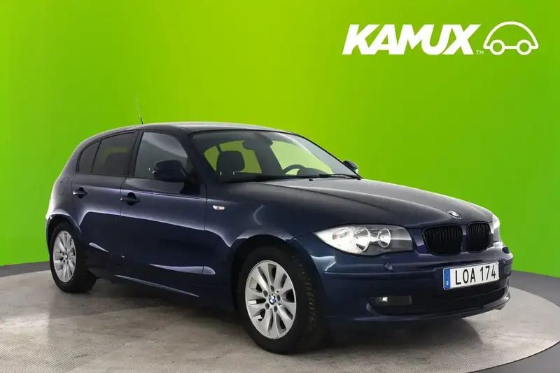 Blå Begagnad 2010 BMW 116 Comfort Edition Halvkombi | 109 700 kr - Bild 1/4