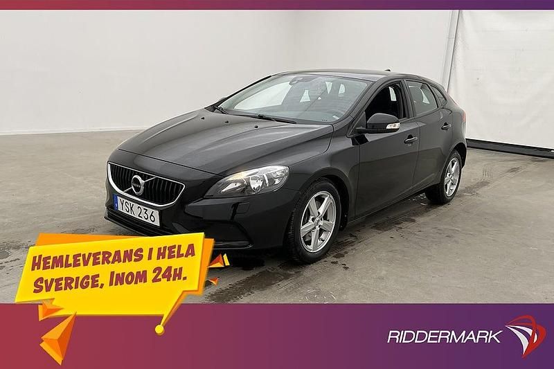 Begagnad Volvo V40 120 HK (88 kW) 2017 Svart Halvkombi