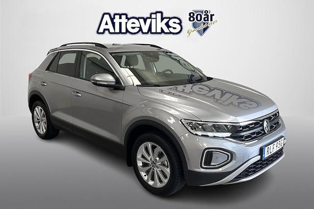 Silver Begagnad 2024 VW T-Roc Edition SUV | 319 900 kr (Dyr) - Bild 1/4