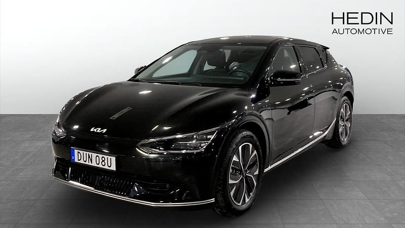 Svart Begagnad 2024 Kia EV6 SUV | 499 900 kr (Marknadspris) - Bild 1/4