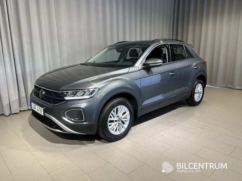 Grå Begagnad 2023 VW T-Roc SUV | 279 900 kr (Marknadspris) - Bild 1/4