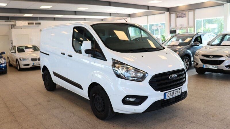 Vit Begagnad 2019 Ford Transit Custom Van | 109 900 kr (Bra pris) - Bild 1/4