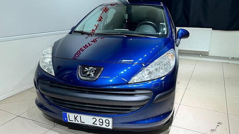 Begagnad Peugeot 207 95 HK (69 kW) 2008 Blå Halvkombi