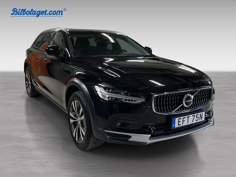 Begagnad 2022 Volvo V90 CC Kombi | 433 000 kr (Marknadspris) - Bild 1/4