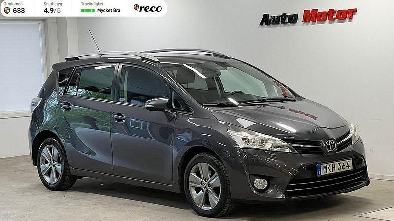 Mörkgrå Begagnad 2014 Toyota Verso Minibuss | 89 900 kr (Bra pris) - Bild 1/3