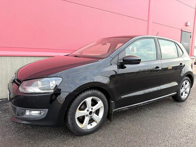 Begagnad 2012 VW Polo Halvkombi | 30 000 kr (Bra pris) - Bild 1/4