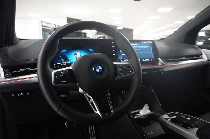 Begagnad BMW 230 M Sport 150 HK (110 kW) 2024 Skyscraper grey metallic Kombi