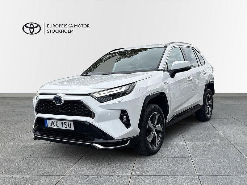 Vit Begagnad 2023 Toyota RAV4 Hybrid Edition SUV | 434 900 kr (Marknadspris) - Bild 1/4