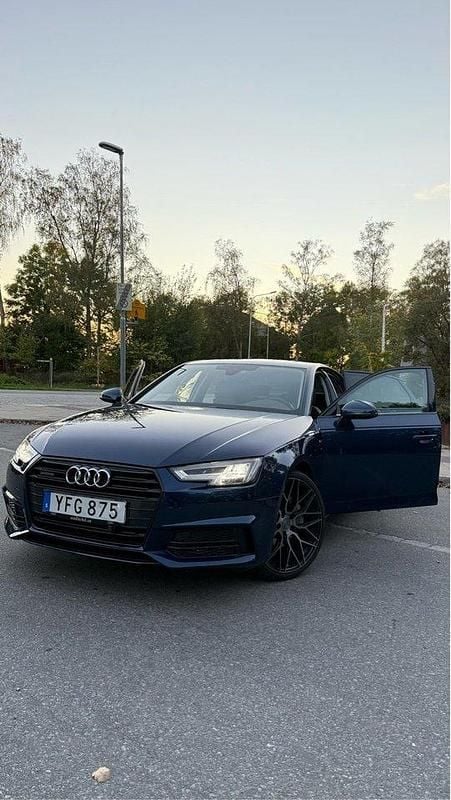 Blå Begagnad 2017 Audi A4 Proline Sedan | 205 000 kr (Marknadspris) - Bild 1/4