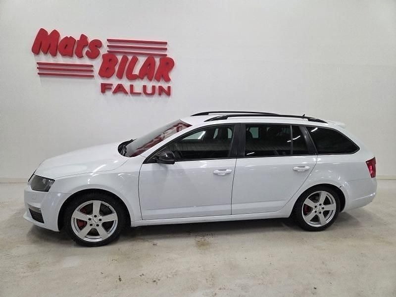 Begagnad Skoda Octavia RS 184 HK (135 kW) 2014 Vit Halvkombi