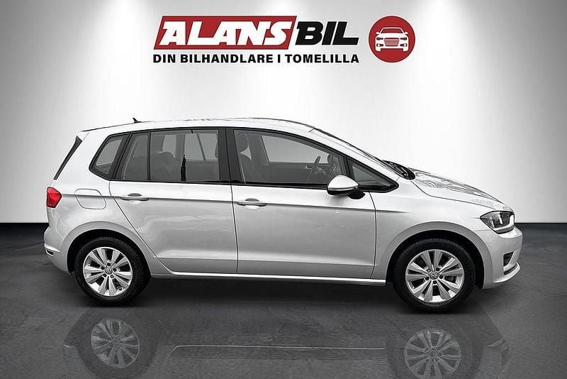 Begagnad VW Golf VII 110 HK (80 kW) 2016 Silver Halvkombi