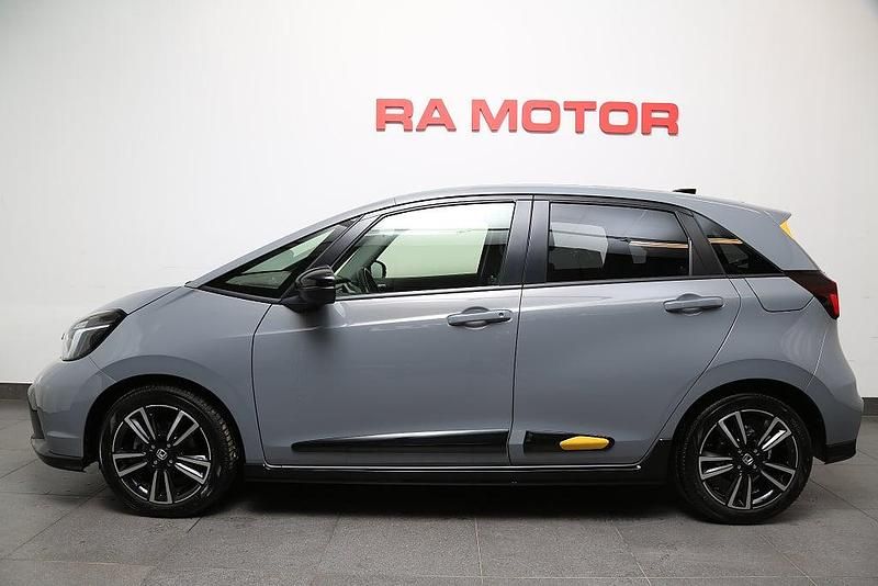 Begagnad Honda Jazz 2024 Grå Halvkombi