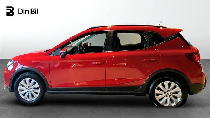 Begagnad Seat Arona Style 110 HK (80 kW) 2022 Röd SUV