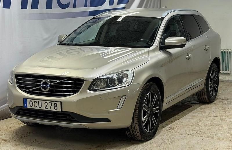 Begagnad Volvo XC60 Standard 190 HK (139 kW) 2016 Ljusbrun SUV