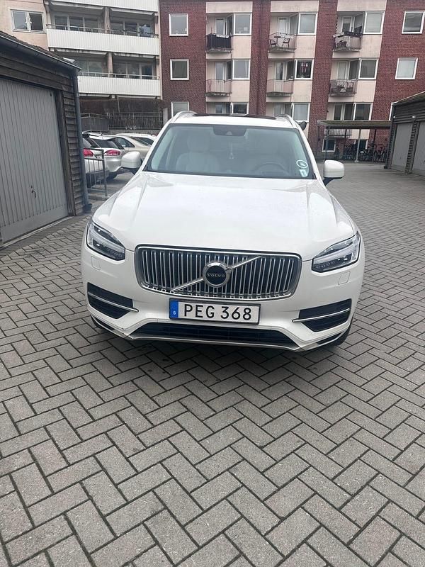 Begagnad Volvo XC90 407 HK (299 kW) 2017 SUV