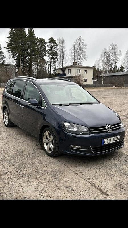 Blå Begagnad 2011 VW Sharan GT Minibuss | 80 000 kr (Bra pris) - Bild 1/4