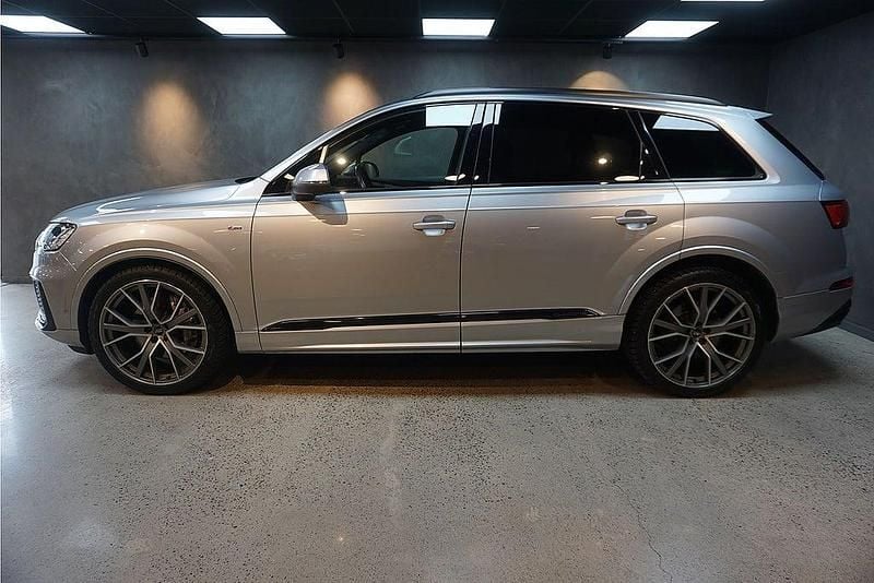 Begagnad Audi Q7 S-Line 286 HK (210 kW) 2019 Silver SUV