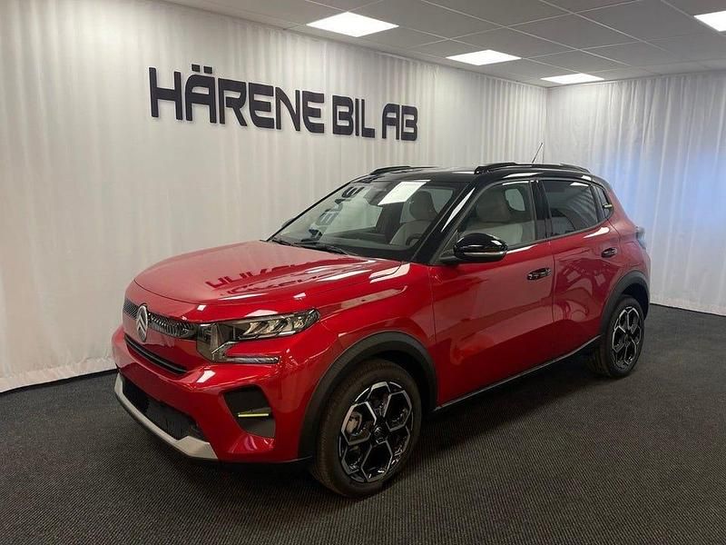 Röd (röd elixir metallic) Ny 2025 Citroën C3 Halvkombi | 237 800 kr - Bild 1/4